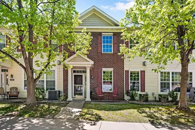 1015 Traditions Court, Chaska, MN 55318 - Photo 1