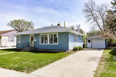 2101 7th Street N, Fargo, ND 58102 - Photo 3