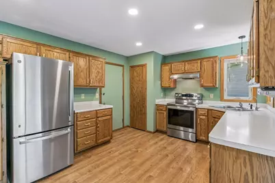 9407 Jasmine Avenue S, Cottage Grove, MN 55016 - Photo 13