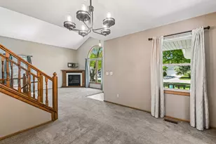 9407 Jasmine Ave S, Cottage Grove, MN 55016 - Photo 9