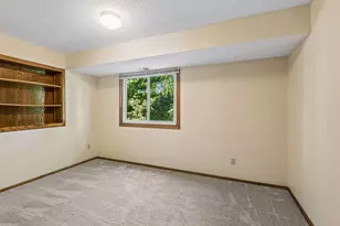 9407 Jasmine Ave S, Cottage Grove, MN 55016 - Photo 23