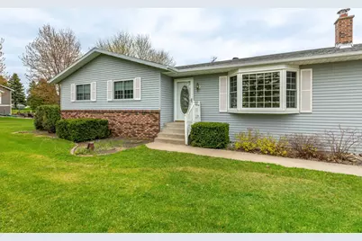 16990 River Oaks Boulevard, Fergus Falls, MN 56537 - Photo 5