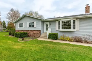 16990 River Oaks Blvd, Fergus Falls, MN 56537 - Photo 5
