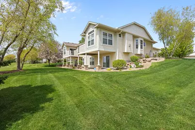 551 Holly Lane N, Oakdale, MN 55128 - Photo 49