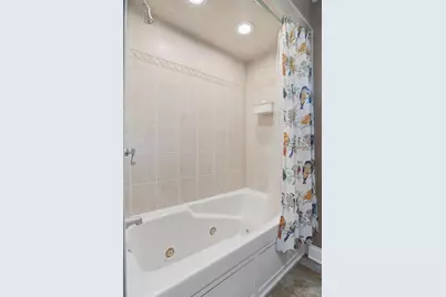 9149 Upton Avenue S, Bloomington, MN 55431 - Photo 17