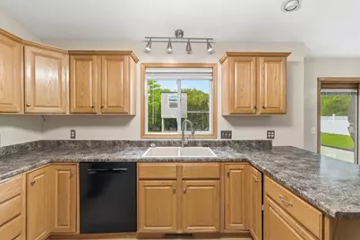 1667 Knights Drive, North Mankato, MN 56003 - Photo 5