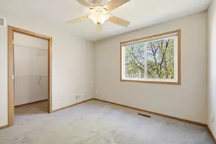 15529 Flyboat Ln, Apple Valley, MN 55124 - Photo 15