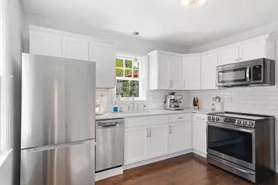 11209 Ridgemount Avenue W, Hopkins, MN 55305 - Photo 7