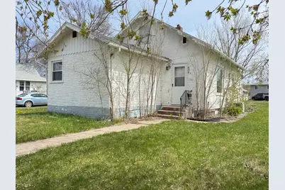 432 7th Avenue NE, Valley City, ND 58072 - Photo 1
