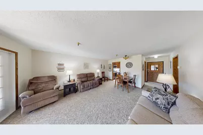 909 Luther Place #117, Albert Lea, MN 56007 - Photo 3