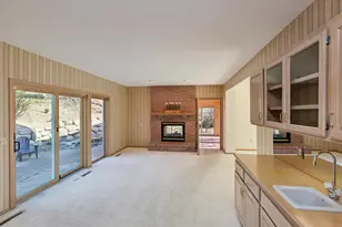 1001 Walden Ct, Burnsville, MN 55337 - Photo 27