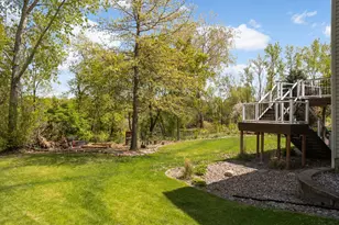 9080 Parkside Dr, Woodbury, MN 55125 - Photo 31
