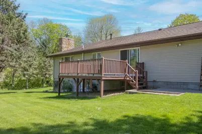 100 Stony Creek Circle, Mankato, MN 56001 - Photo 7