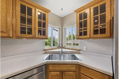 913 Western Avenue NW, Faribault, MN 55021 - Photo 17