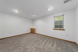 913 Western Ave NW, Faribault, MN 55021 - Photo 49