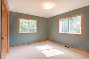 1043 Lovell Ln S, Roseville, MN 55113 - Photo 21