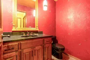 1043 Lovell Ln S, Roseville, MN 55113 - Photo 11