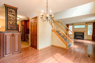1043 Lovell Ln S, Roseville, MN 55113 - Photo 7
