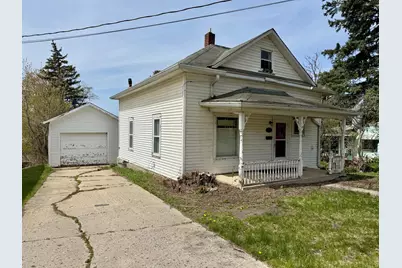 374 6th Avenue SE, Valley City, ND 58072 - Photo 1