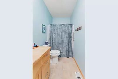 992 33rd Street S, Moorhead, MN 56560 - Photo 23
