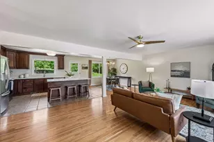 88 Battle Creek Pl, Saint Paul, MN 55119 - Photo 3