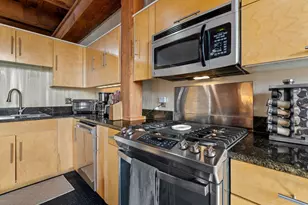 716 N 1st St, Minneapolis, MN 55401 - Photo 9
