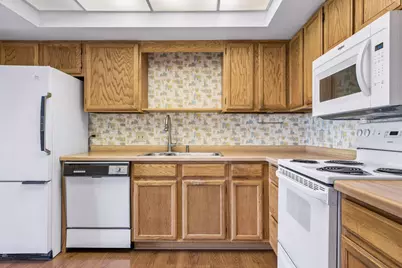 2885 Knox Avenue S #706, Minneapolis, MN 55408 - Photo 5