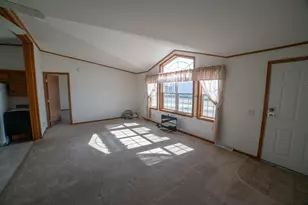 18 Cedar Ave SE, Menahga, MN 56464 - Photo 5