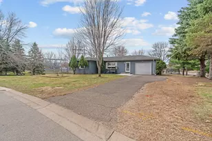 811 Page St SW, Isanti, MN 55040 - Photo 1