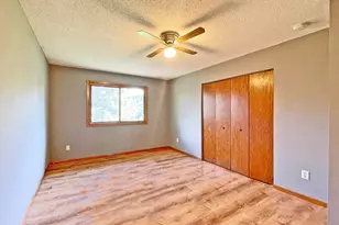 4463 Cinnamon Ridge Cir, Eagan, MN 55122 - Photo 11