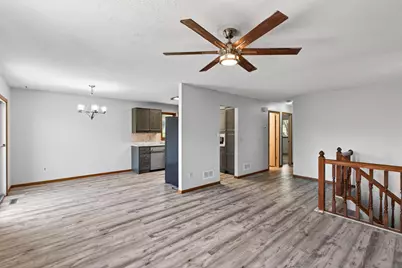 7589 Homestead Avenue S, Cottage Grove, MN 55016 - Photo 7