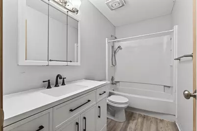 7589 Homestead Avenue S, Cottage Grove, MN 55016 - Photo 11