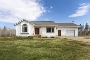 26238 White Spruce Dr, Bemidji, MN 56601 - Photo 3