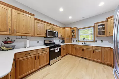 227 Woodhaven Lane, Mankato, MN 56001 - Photo 5