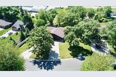 1252 Rolling Oaks Lane NW, Hutchinson, MN 55350 - Photo 51