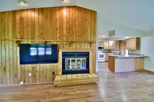 1252 Rolling Oaks Ln NW, Hutchinson, MN 55350 - Photo 7