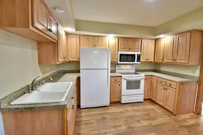1252 Rolling Oaks Lane NW, Hutchinson, MN 55350 - Photo 9
