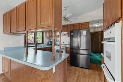 1154 Bromo Avenue, Saint Cloud, MN 56303 - Photo 11