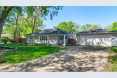 1820 Oak Street, Hastings, MN 55033 - Photo 1