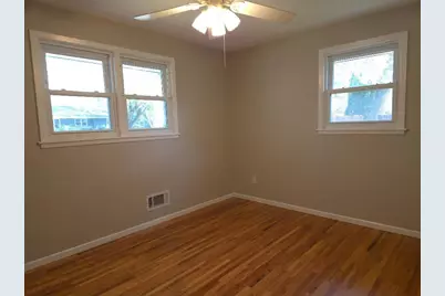 1820 Oak Street, Hastings, MN 55033 - Photo 11