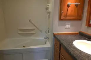 1820 Oak St, Hastings, MN 55033 - Photo 9