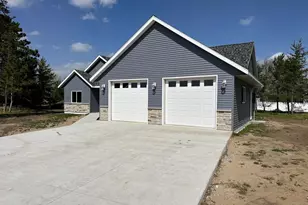 706 11th St NW, Perham, MN 56573 - Photo 9