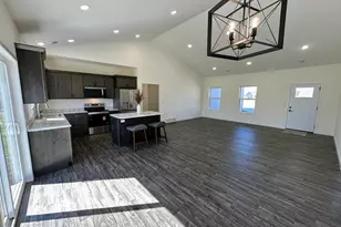 706 11th St NW, Perham, MN 56573 - Photo 13
