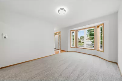 1693 Windsor Drive S, Shakopee, MN 55379 - Photo 15
