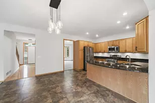 1693 Windsor Dr S, Shakopee, MN 55379 - Photo 5