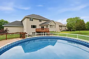 1693 Windsor Dr S, Shakopee, MN 55379 - Photo 53