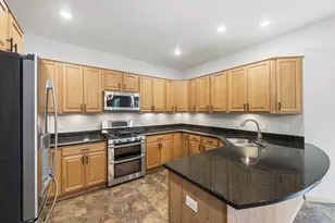 1693 Windsor Dr S, Shakopee, MN 55379 - Photo 3