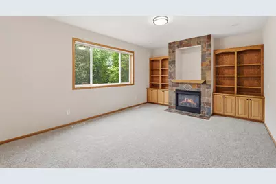 1693 Windsor Drive S, Shakopee, MN 55379 - Photo 11