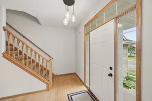 1693 Windsor Dr S, Shakopee, MN 55379 - Photo 11