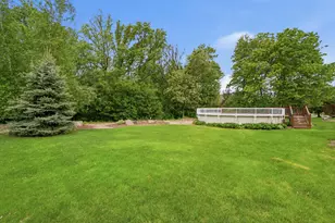 1693 Windsor Dr S, Shakopee, MN 55379 - Photo 45